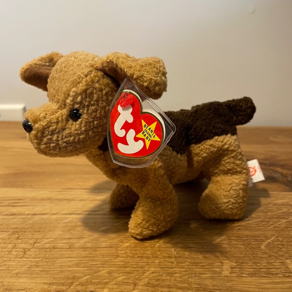 Tuffy Dog Ty Beanie Babies Brown 1996 – New Tag Protector VINTAGE